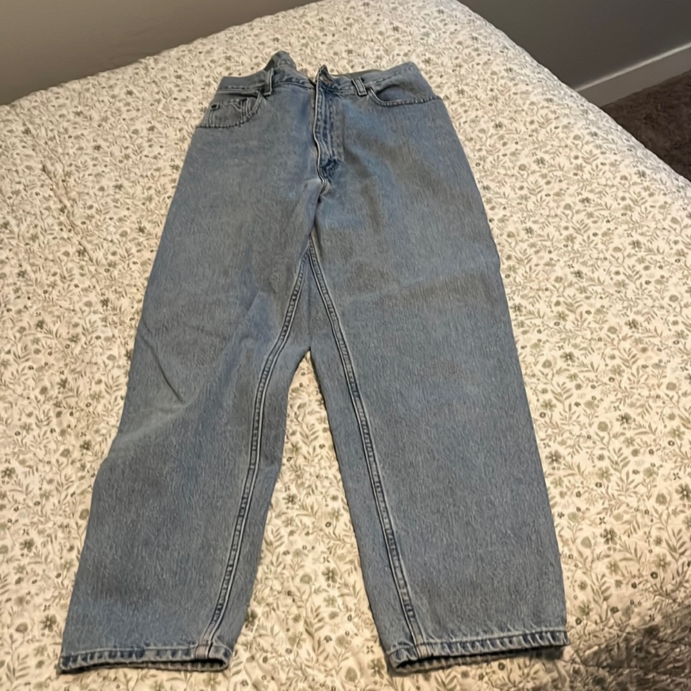 Women’s high waisted jeans- great condition